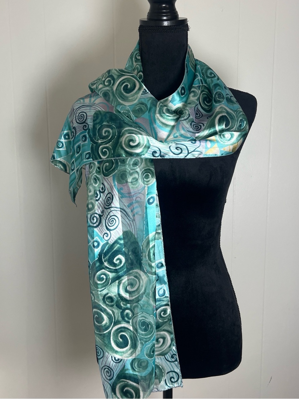 Y2K Teal blue swirls graphic retro print scarf